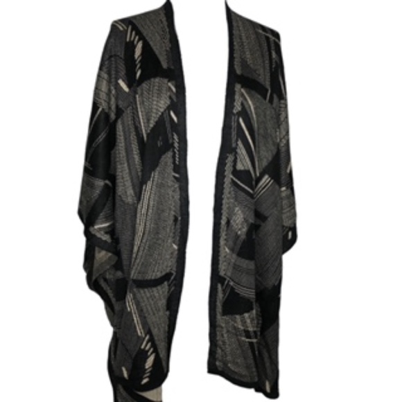Chico's Sweaters - NWT Chico's Graphic Sparkle Ruana Wrap Cape Covering No Size